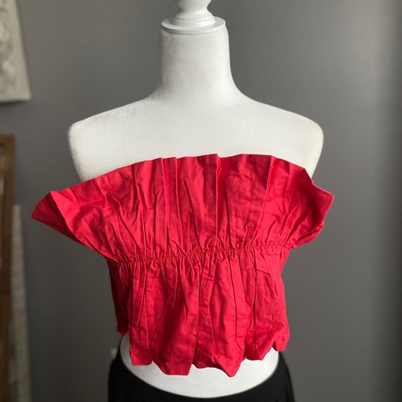 Tiered Ruffle Top Cropped - Picture 5 of 10